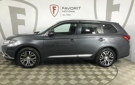 Mitsubishi Outlander III рестайлинг 3, 2018 год, 1 849 000 рублей, 5 фотография