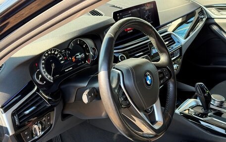 BMW 5 серия, 2019 год, 3 250 000 рублей, 13 фотография