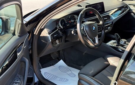 BMW 5 серия, 2019 год, 3 250 000 рублей, 21 фотография