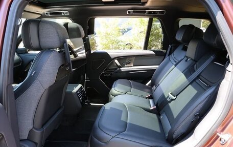 Land Rover Range Rover IV рестайлинг, 2025 год, 15 000 000 рублей, 13 фотография
