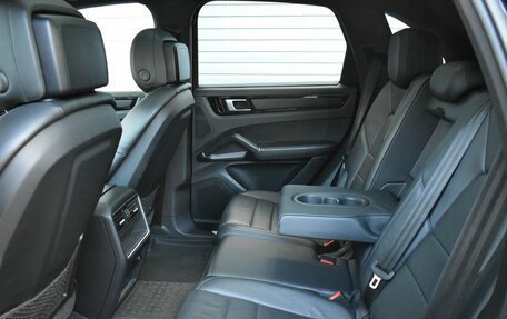 Porsche Cayenne III, 2019 год, 5 790 000 рублей, 27 фотография