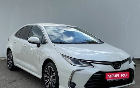 Toyota Corolla, 2021 год, 2 050 000 рублей, 3 фотография