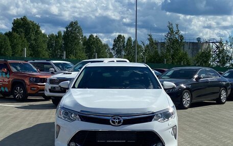 Toyota Camry, 2016 год, 2 100 000 рублей, 3 фотография