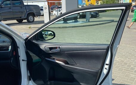 Toyota Camry, 2016 год, 2 100 000 рублей, 8 фотография