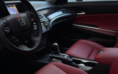Honda Crosstour I рестайлинг, 2013 год, 18 фотография