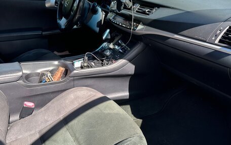 Lexus CT I рестайлинг, 2011 год, 1 225 000 рублей, 10 фотография