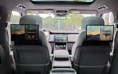 Land Rover Range Rover IV рестайлинг, 2025 год, 14 000 000 рублей, 12 фотография