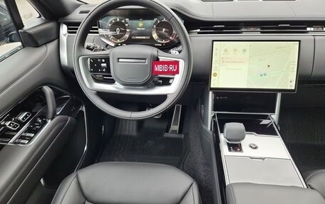Land Rover Range Rover IV рестайлинг, 2024 год, 14 000 000 рублей, 11 фотография