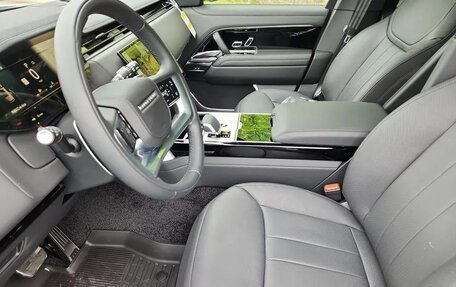 Land Rover Range Rover IV рестайлинг, 2025 год, 15 000 000 рублей, 11 фотография