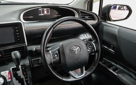 Toyota Sienta II, 2016 год, 1 249 000 рублей, 18 фотография