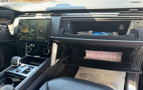 Land Rover Range Rover IV рестайлинг, 2022 год, 18 000 000 рублей, 10 фотография