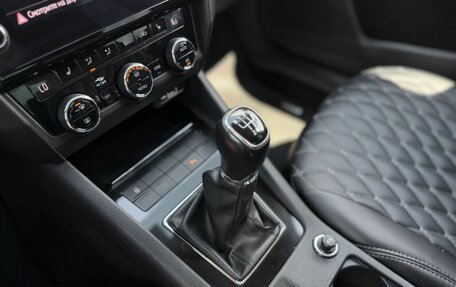 Skoda Octavia, 2018 год, 1 580 000 рублей, 17 фотография