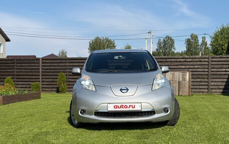 Nissan Leaf I, 2013 год, 650 000 рублей, 6 фотография