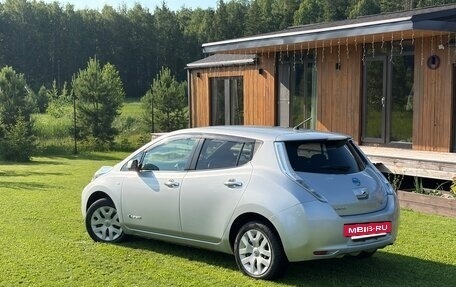 Nissan Leaf I, 2013 год, 650 000 рублей, 3 фотография