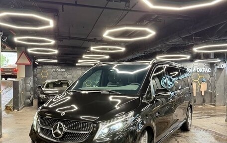 Mercedes-Benz V-Класс, 2023 год, 9 500 000 рублей, 3 фотография