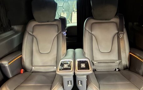 Mercedes-Benz V-Класс, 2023 год, 9 500 000 рублей, 9 фотография