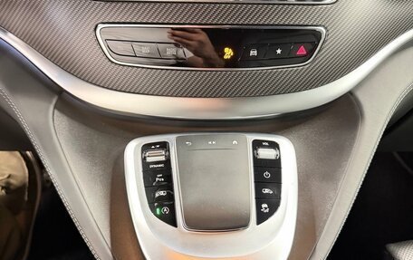 Mercedes-Benz V-Класс, 2023 год, 9 500 000 рублей, 25 фотография