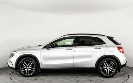 Mercedes-Benz GLA, 2015 год, 1 899 000 рублей, 11 фотография