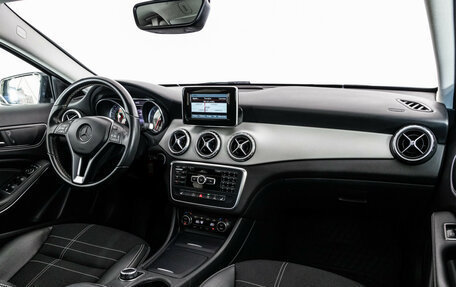 Mercedes-Benz GLA, 2015 год, 1 899 000 рублей, 12 фотография