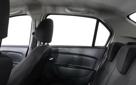 Renault Logan II, 2019 год, 1 075 000 рублей, 13 фотография
