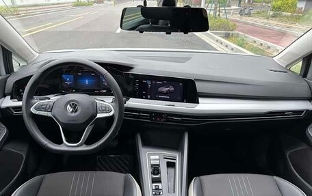 Volkswagen Golf VIII, 2021 год, 1 223 000 рублей, 5 фотография