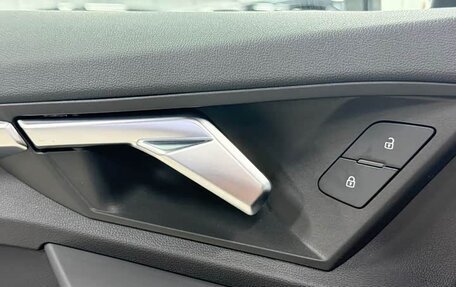 Audi A3, 2022 год, 2 270 000 рублей, 13 фотография