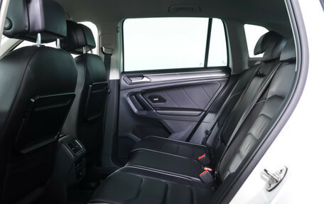 Volkswagen Tiguan II, 2017 год, 2 299 000 рублей, 12 фотография