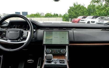Land Rover Range Rover IV рестайлинг, 2025 год, 15 000 000 рублей, 11 фотография