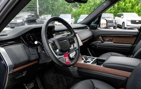 Land Rover Range Rover IV рестайлинг, 2025 год, 15 000 000 рублей, 9 фотография