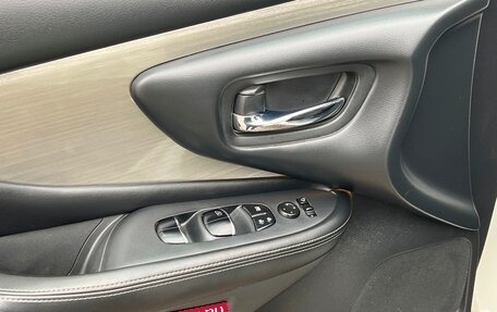 Nissan Murano, 2021 год, 2 800 000 рублей, 21 фотография