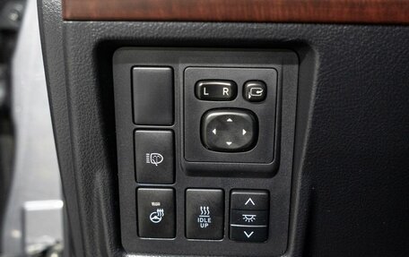 Toyota Land Cruiser Prado 150 рестайлинг 2, 2017 год, 4 349 000 рублей, 12 фотография