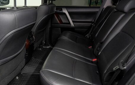 Toyota Land Cruiser Prado 150 рестайлинг 2, 2017 год, 4 349 000 рублей, 16 фотография