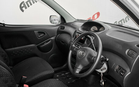 Toyota FunCargo, 2004 год, 395 000 рублей, 11 фотография