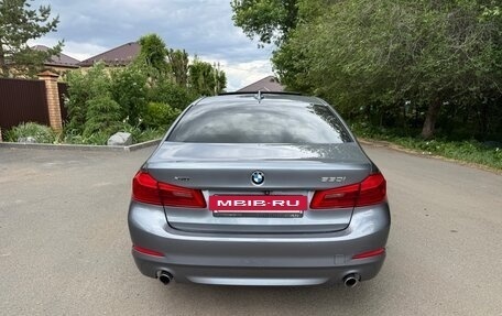 BMW 5 серия, 2018 год, 3 700 000 рублей, 4 фотография