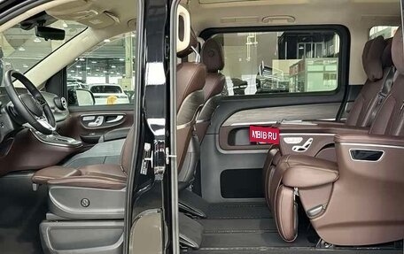 Mercedes-Benz V-Класс, 2025 год, 7 938 000 рублей, 6 фотография