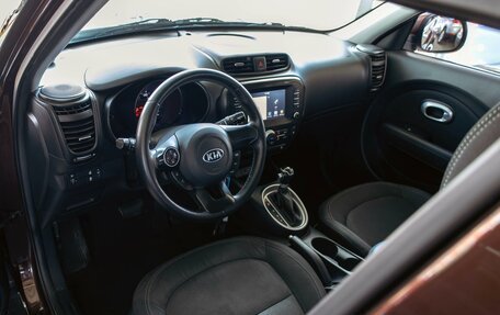 KIA Soul II рестайлинг, 2018 год, 1 455 000 рублей, 13 фотография