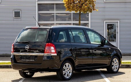 Opel Zafira B, 2013 год, 995 000 рублей, 6 фотография