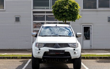 Mitsubishi L200 IV рестайлинг, 2011 год, 1 095 000 рублей, 2 фотография