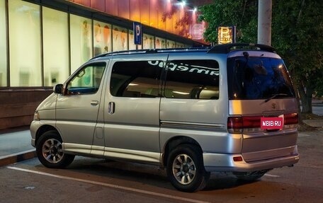 Toyota HiAce, 1999 год, 720 000 рублей, 13 фотография