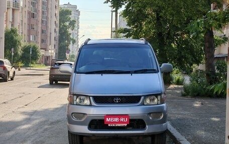 Toyota HiAce, 1999 год, 720 000 рублей, 23 фотография
