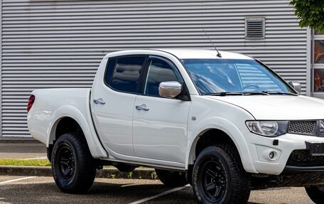 Mitsubishi L200 IV рестайлинг, 2011 год, 1 095 000 рублей, 7 фотография