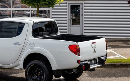 Mitsubishi L200 IV рестайлинг, 2011 год, 1 095 000 рублей, 10 фотография
