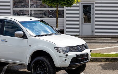 Mitsubishi L200 IV рестайлинг, 2011 год, 1 095 000 рублей, 8 фотография