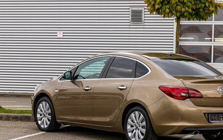 Opel Astra J, 2013 год, 895 000 рублей, 9 фотография