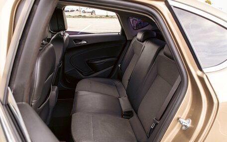 Opel Astra J, 2013 год, 895 000 рублей, 16 фотография