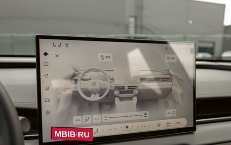 Toyota RAV4, 2026 год, 4 295 000 рублей, 15 фотография