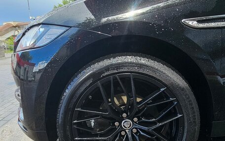 Jaguar F-Pace, 2019 год, 2 780 000 рублей, 2 фотография