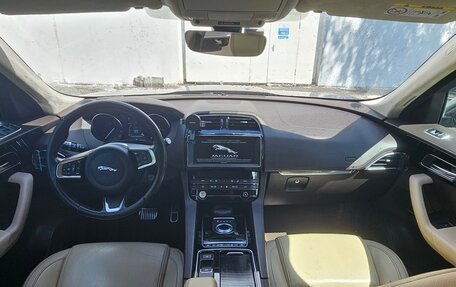 Jaguar F-Pace, 2019 год, 2 780 000 рублей, 9 фотография