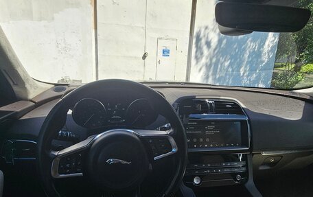 Jaguar F-Pace, 2019 год, 2 780 000 рублей, 13 фотография