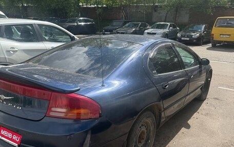 Chrysler Intrepid II, 2001 год, 150 000 рублей, 2 фотография